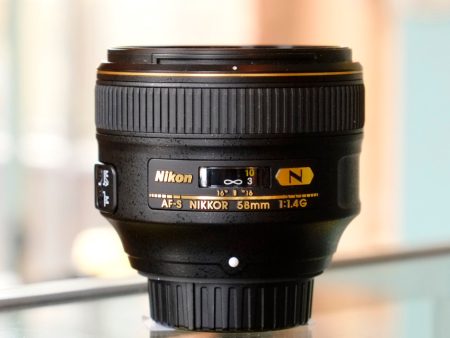 Nikon 58mm f1.4G AF Nikkor Fashion