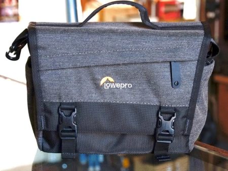 Lowepro m-Trekker SH 150. For Sale